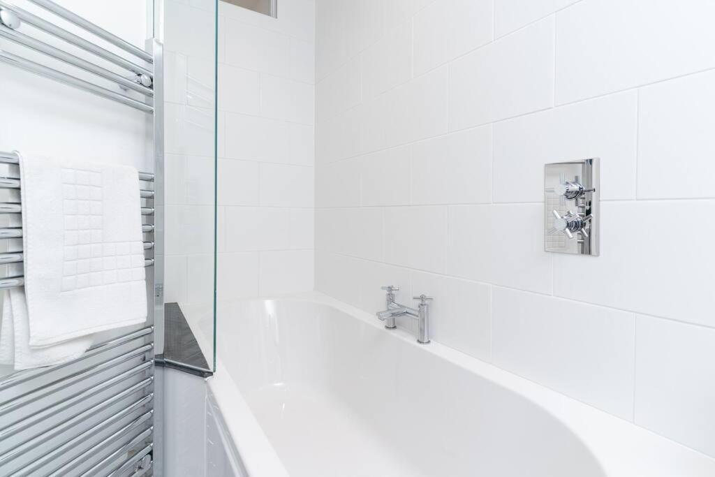 Villa Beautiful And Contemporary Cornish Townhouse In Penzance Exterior foto